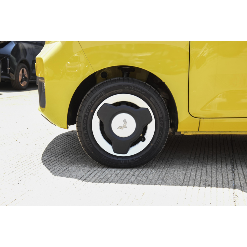 Hot Sale Wuling Wuling MINIEV Electric Yellow Car Second Hand Car